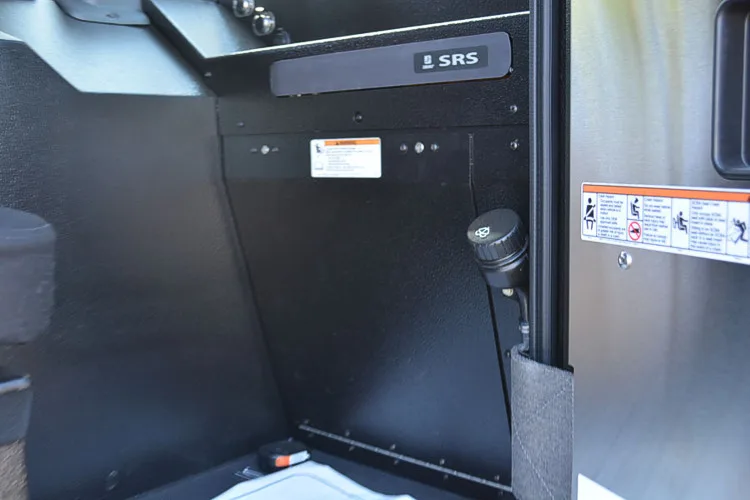 Pierce Enforcer Pumper exterior view, photo 59 of 59