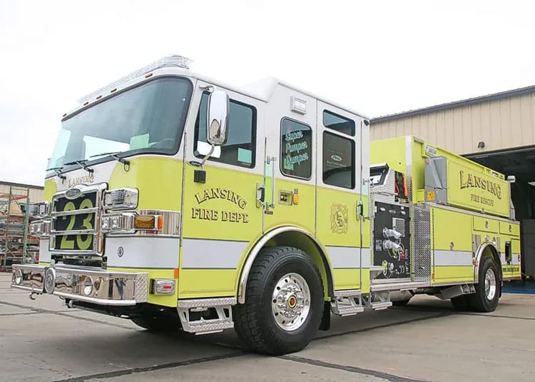 Pierce Enforcer Pumper exterior view, photo 8 of 59