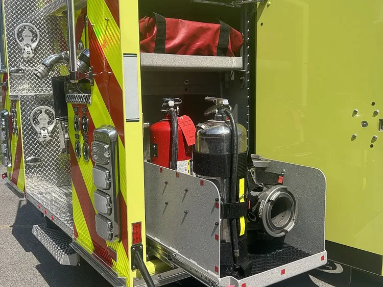 Pierce Velocity Pumper exterior view, photo 20 of 38