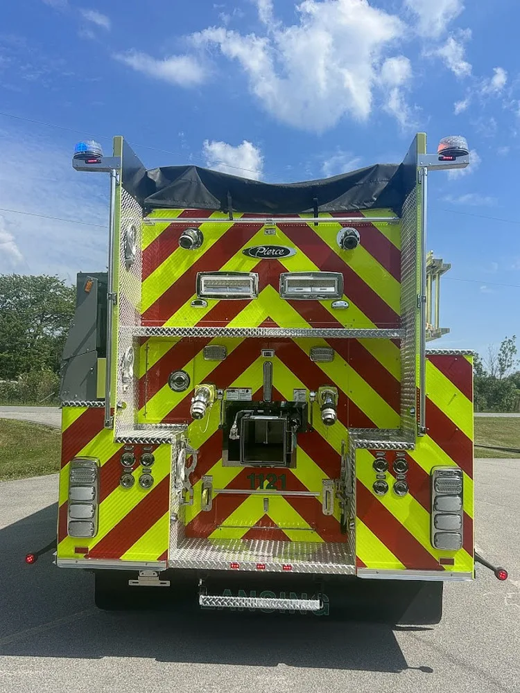 Pierce Velocity Pumper exterior view, photo 7 of 38