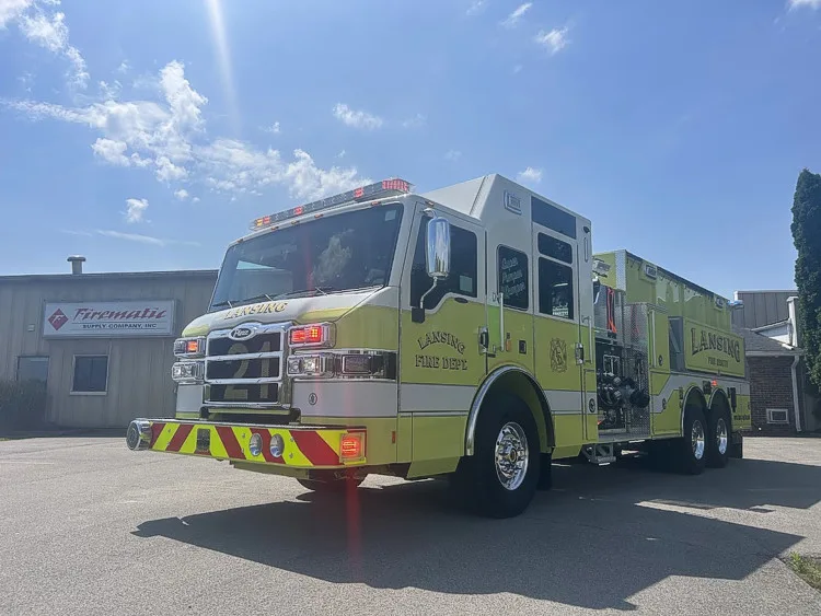 Pierce Velocity Pumper exterior view, photo 37 of 38