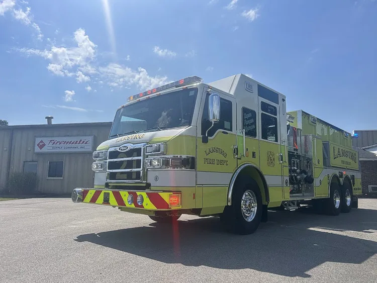 Pierce Velocity Pumper exterior view, photo 38 of 38