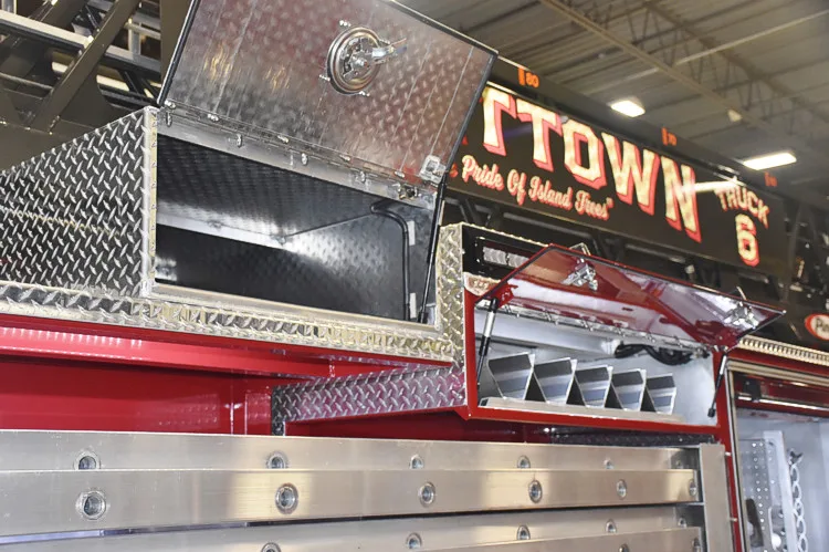 Pierce Arrow exterior view, photo 53 of 54