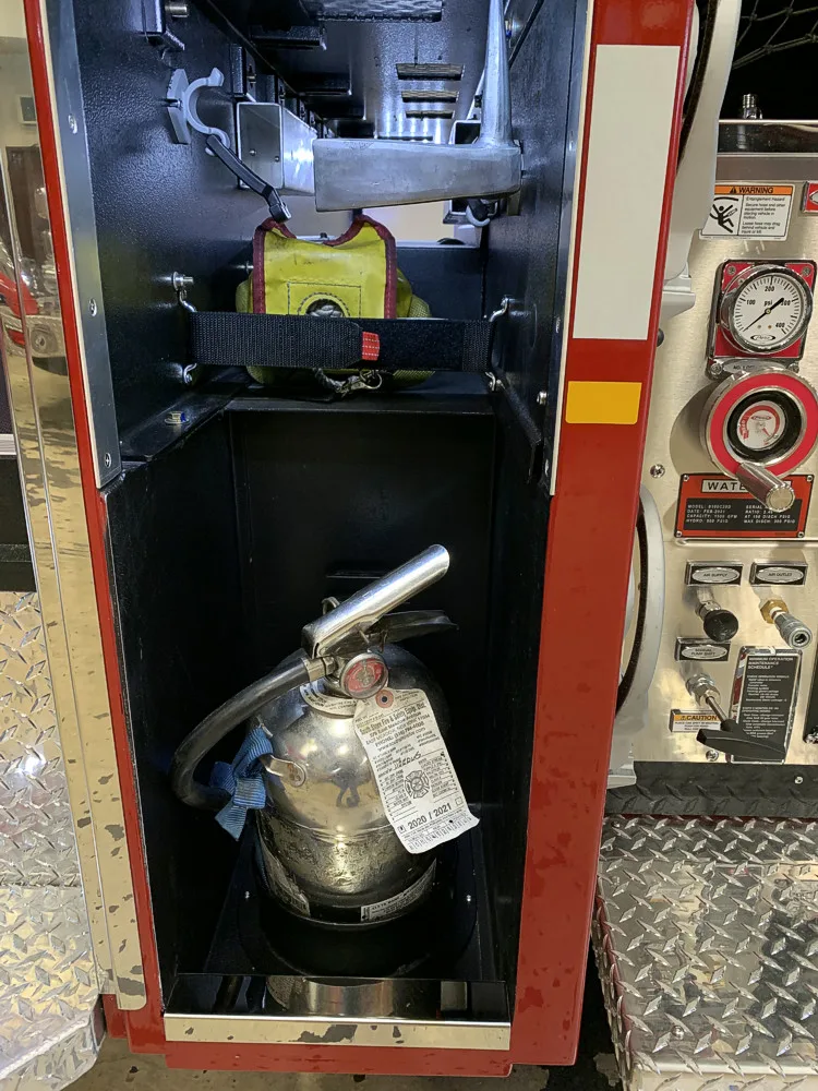 Pierce Arrow Pumper exterior view, photo 14 of 50