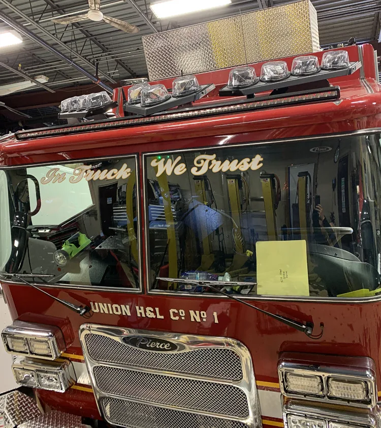 Pierce Arrow Pumper exterior view, photo 2 of 50