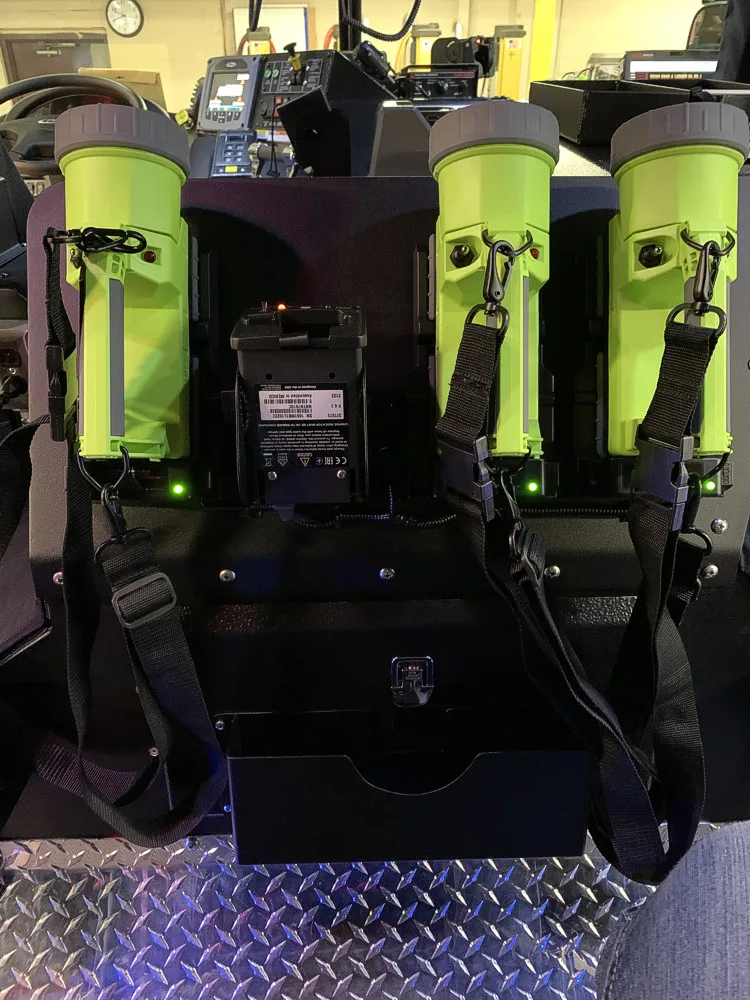 Pierce Arrow Pumper exterior view, photo 30 of 50