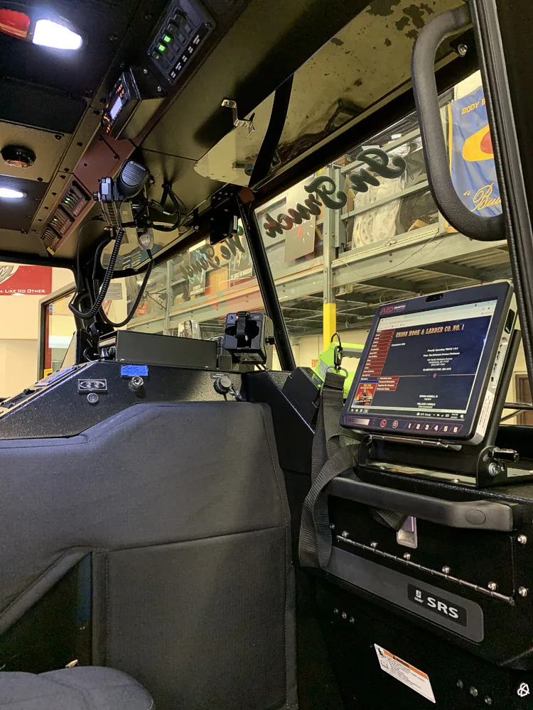 Pierce Arrow Pumper exterior view, photo 37 of 50