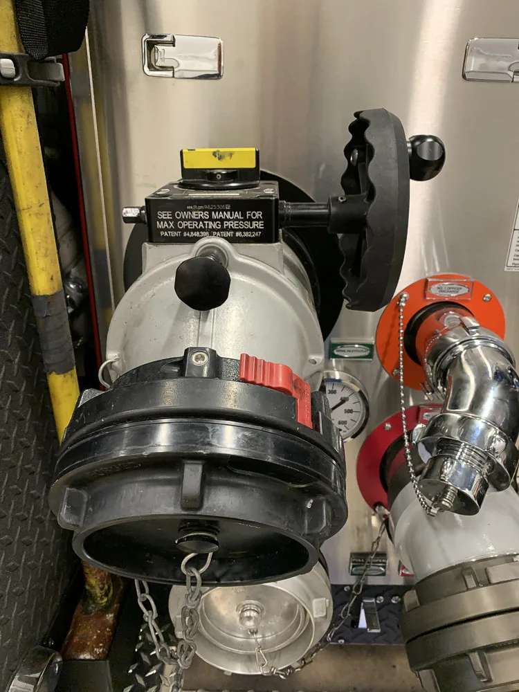 Pierce Arrow Pumper exterior view, photo 45 of 50