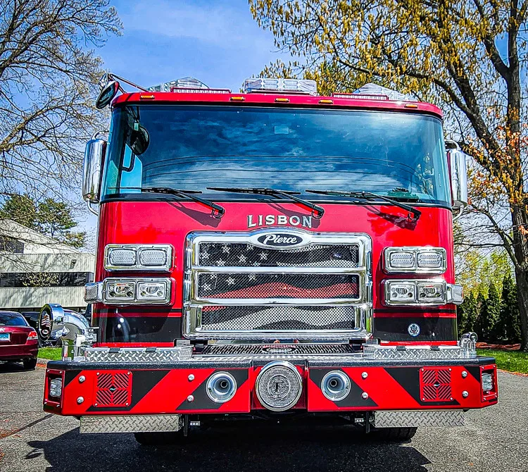 Pierce Enforcer Pumper exterior view, photo 27 of 70