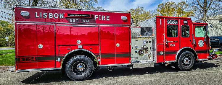Pierce Enforcer Pumper exterior view, photo 45 of 70