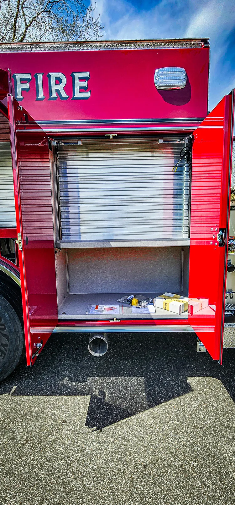 Pierce Enforcer Pumper exterior view, photo 49 of 70