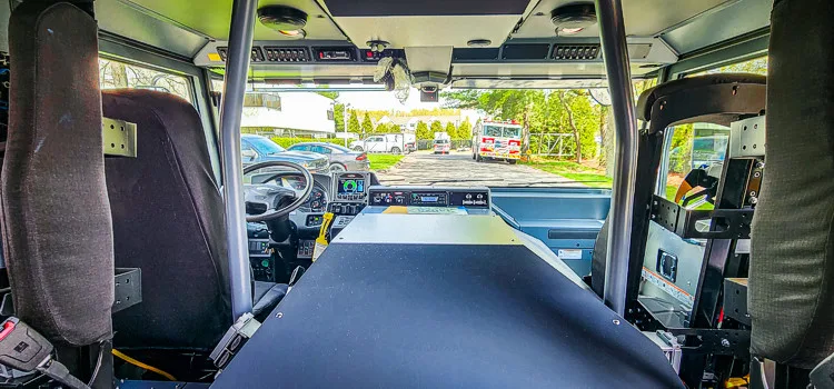 Pierce Enforcer Pumper exterior view, photo 65 of 70