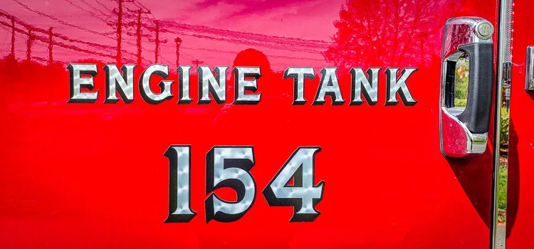 Pierce Enforcer Pumper exterior view, photo 8 of 70