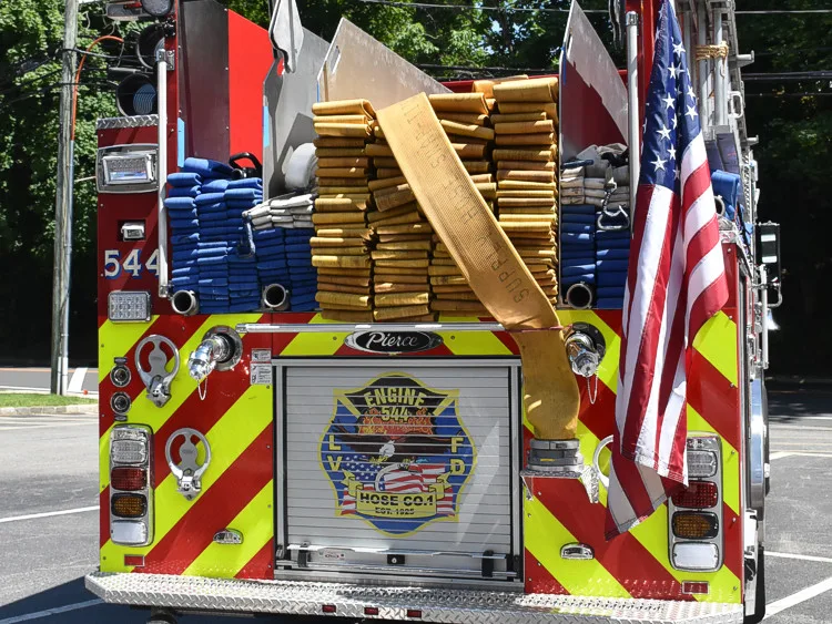 Pierce Enforcer exterior view, photo 4 of 26