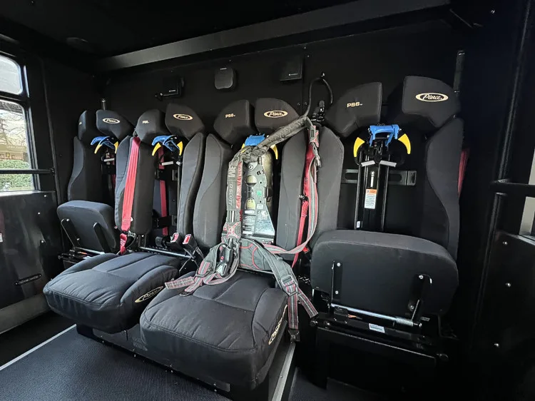 Pierce Velocity Aerial exterior view, photo 29 of 51