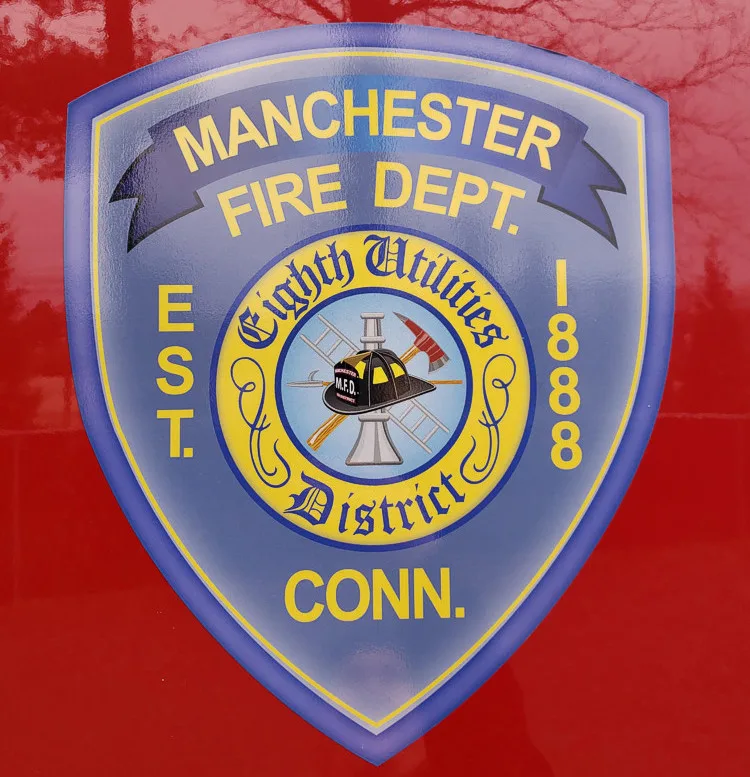 Pierce Saber Aerial exterior view, photo 7 of 26