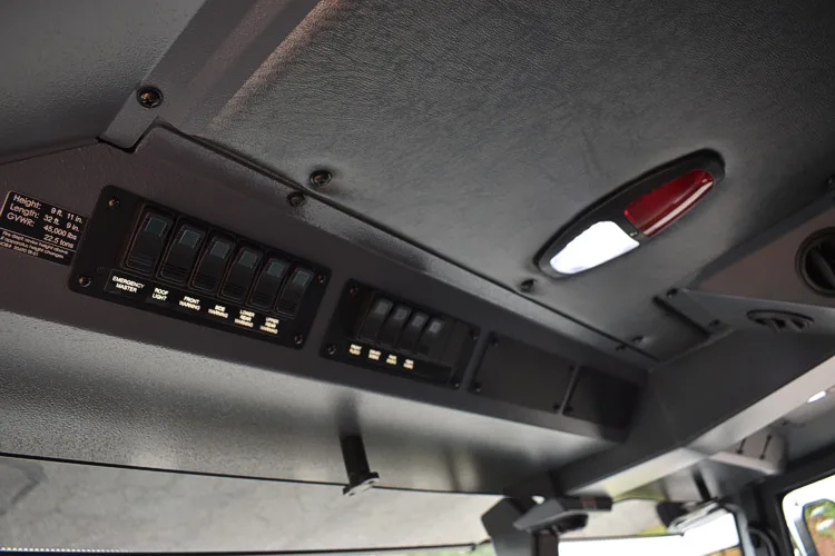 Pierce Saber Pumper exterior view, photo 13 of 29