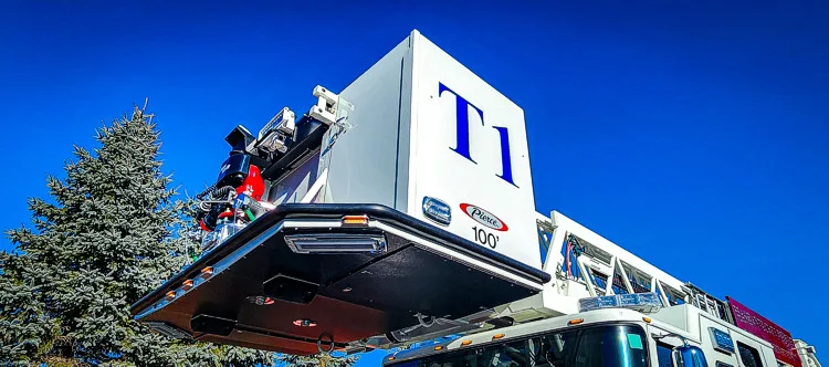 Pierce Enforcer Aerial exterior view, photo 9 of 42