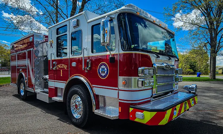 Pierce Enforcer Pumper exterior view, photo 35 of 44