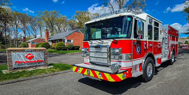 Pierce Enforcer Pumper exterior view, photo 6 of 44