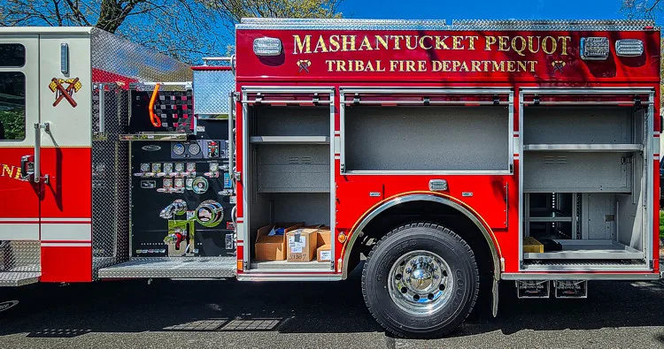 Pierce Enforcer Pumper exterior view, photo 9 of 44