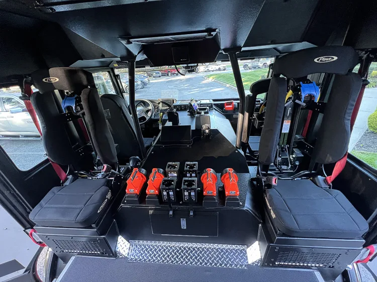 Pierce Enforcer Pumper exterior view, photo 25 of 27