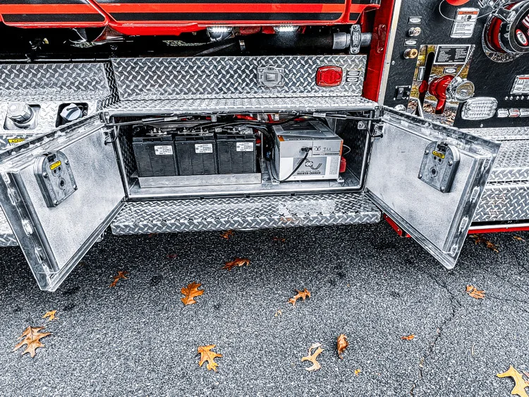 Pierce Freightliner Pumper exterior view, photo 21 of 38