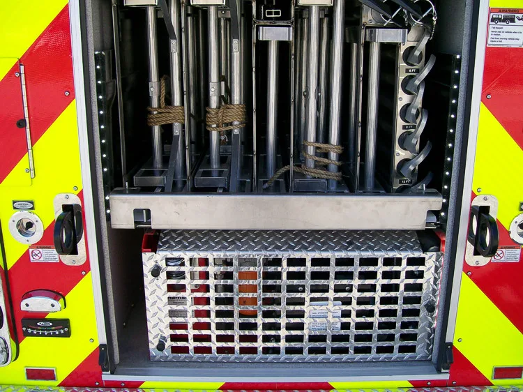 Pierce Velocity exterior view, photo 20 of 35