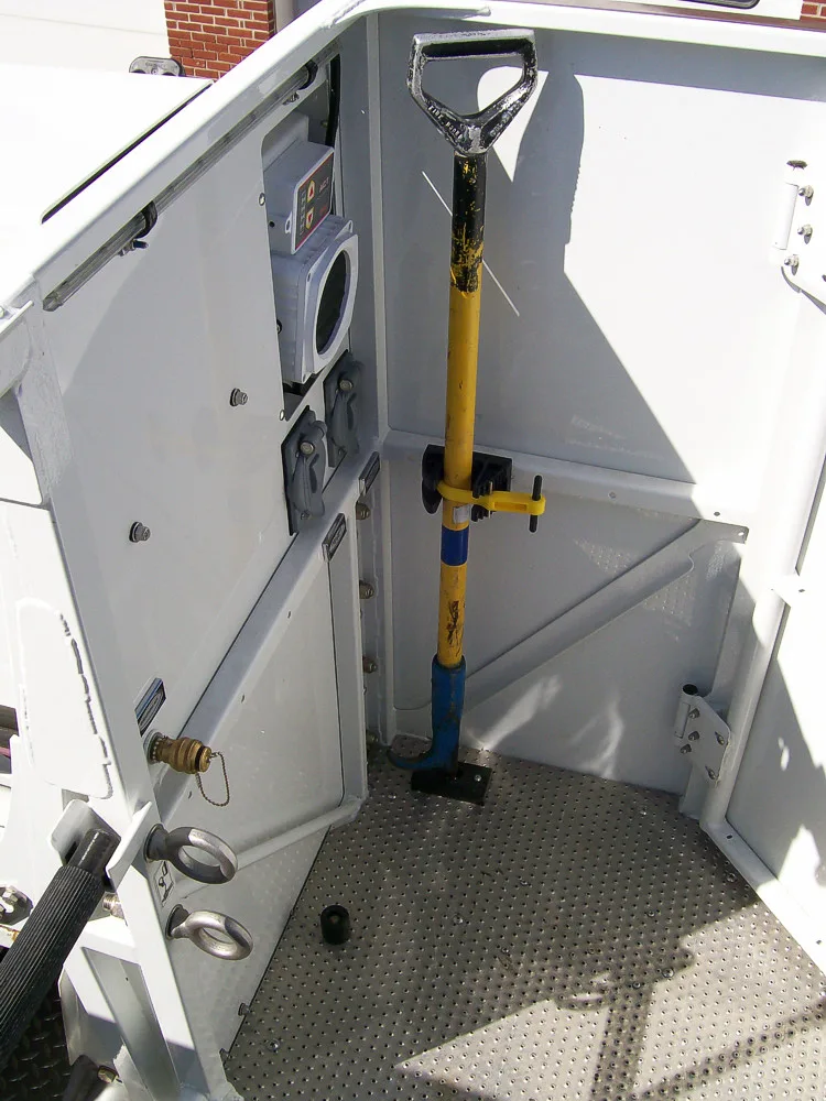 Pierce Velocity exterior view, photo 31 of 35