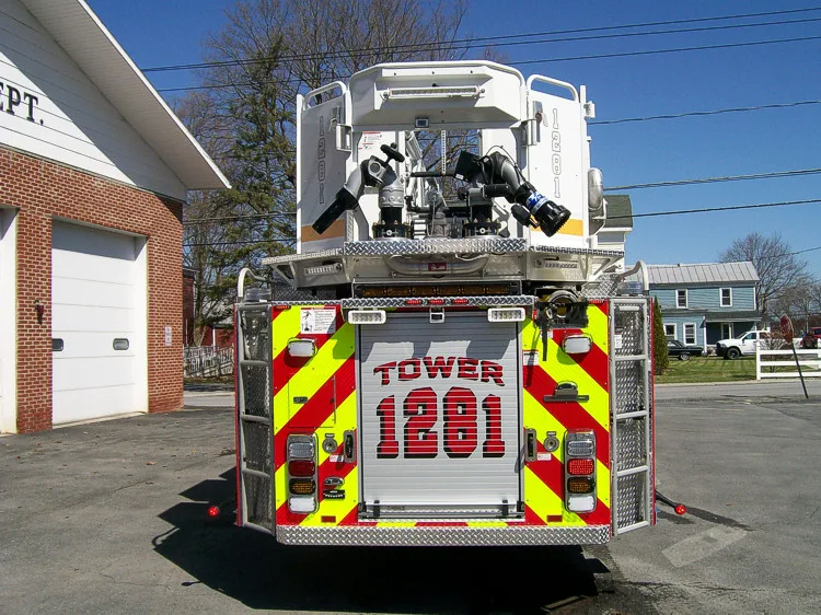 Pierce Velocity exterior view, photo 4 of 35