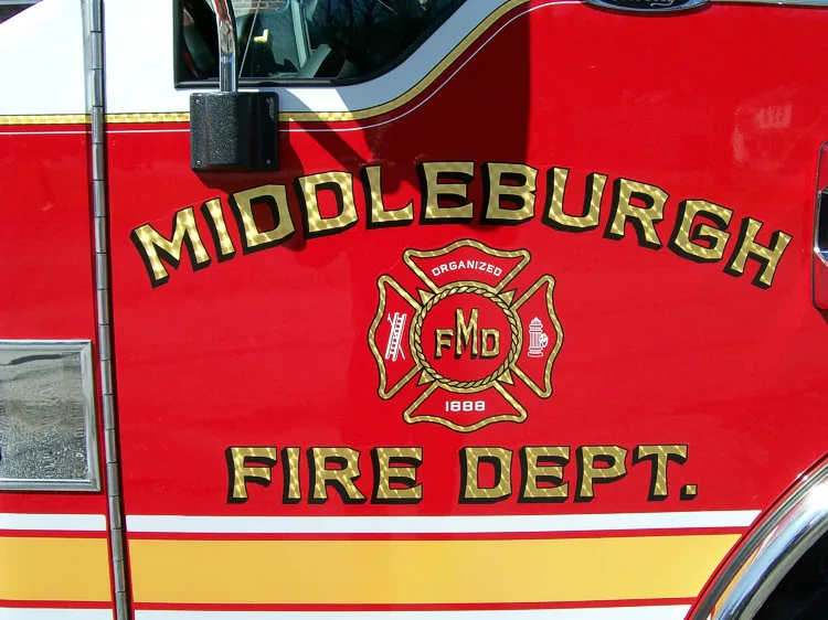 Pierce Velocity exterior view, photo 6 of 35