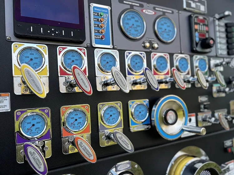 Pierce Enforcer Rescue exterior view, photo 18 of 38