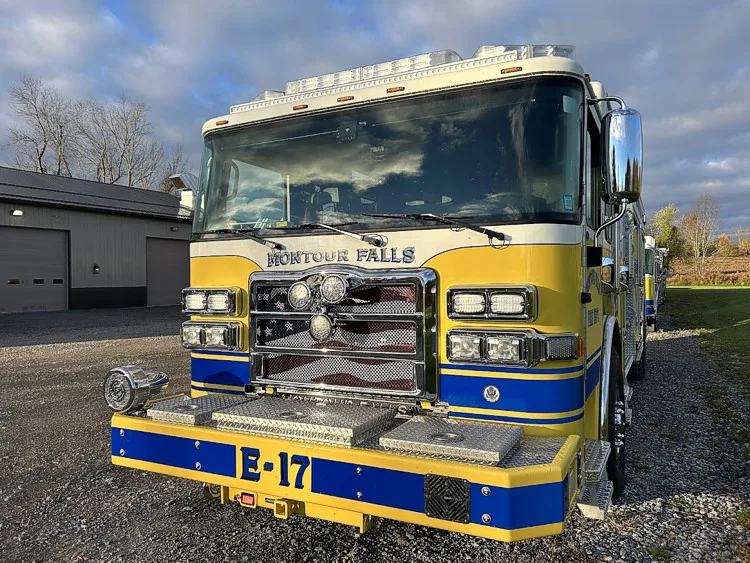 Pierce Enforcer Rescue exterior view, photo 4 of 38