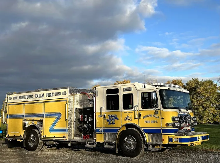 Pierce Enforcer Rescue exterior view, photo 5 of 38