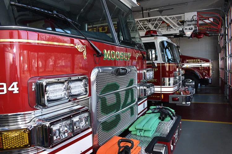 Pierce Arrow Rescue Pumper exterior view, photo 17 of 42