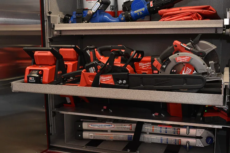 Pierce Arrow Rescue Pumper exterior view, photo 21 of 42