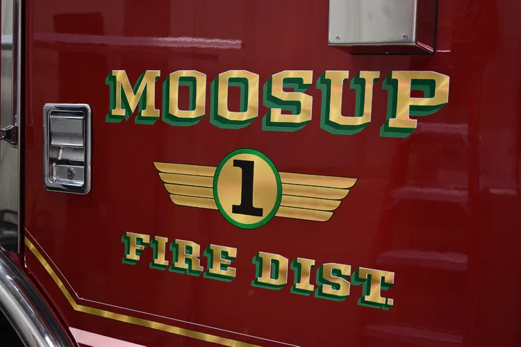 Pierce Arrow Rescue Pumper exterior view, photo 4 of 42