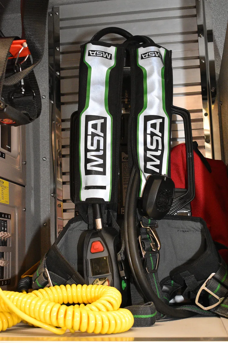 Pierce Arrow Rescue Pumper exterior view, photo 40 of 42