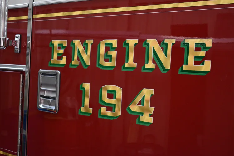 Pierce Arrow Rescue Pumper exterior view, photo 5 of 42