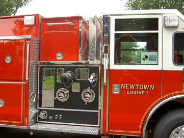 Mid-body side control panel close-up showing discharge and intake controls