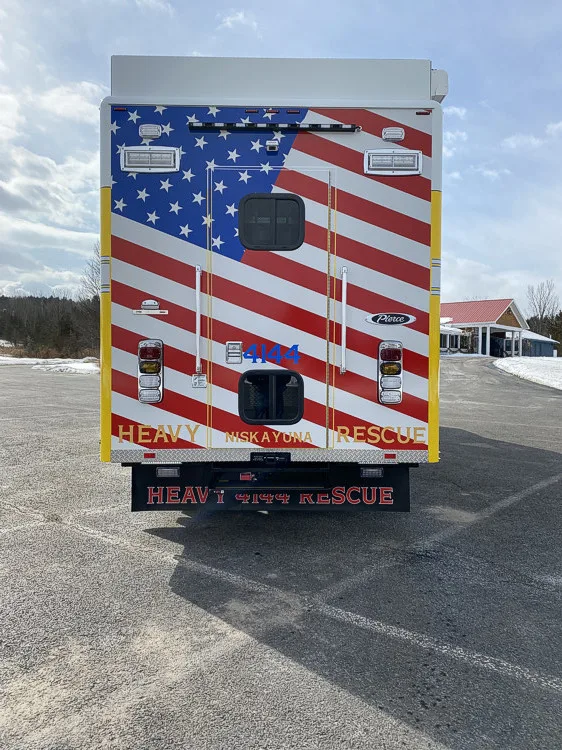 Pierce Dash Pumper exterior view, photo 14 of 34