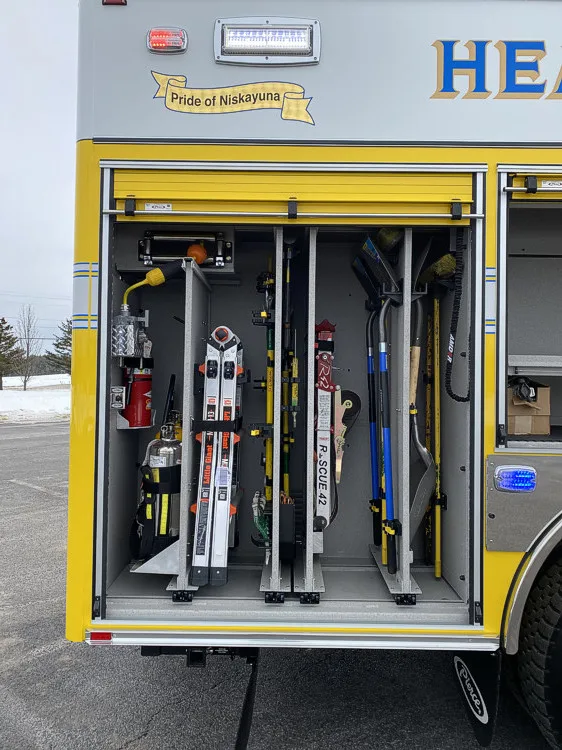 Pierce Dash Pumper exterior view, photo 17 of 34