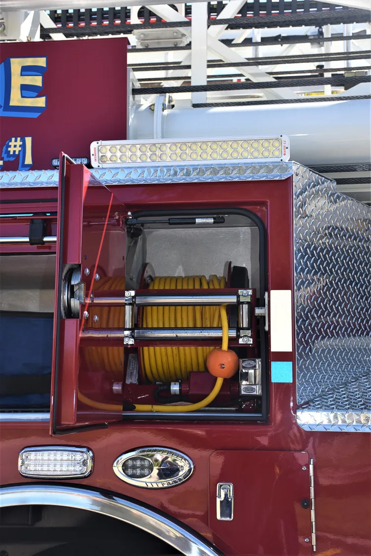 Pierce Velocity exterior view, photo 21 of 36