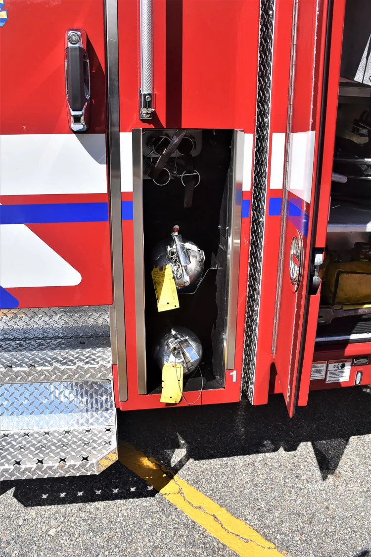 Pierce Velocity exterior view, photo 23 of 36