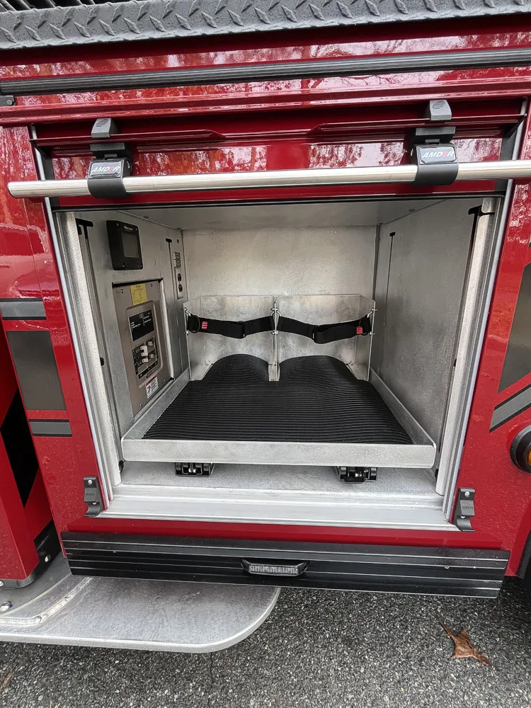 Pierce Enforcer Aerial exterior view, photo 12 of 36