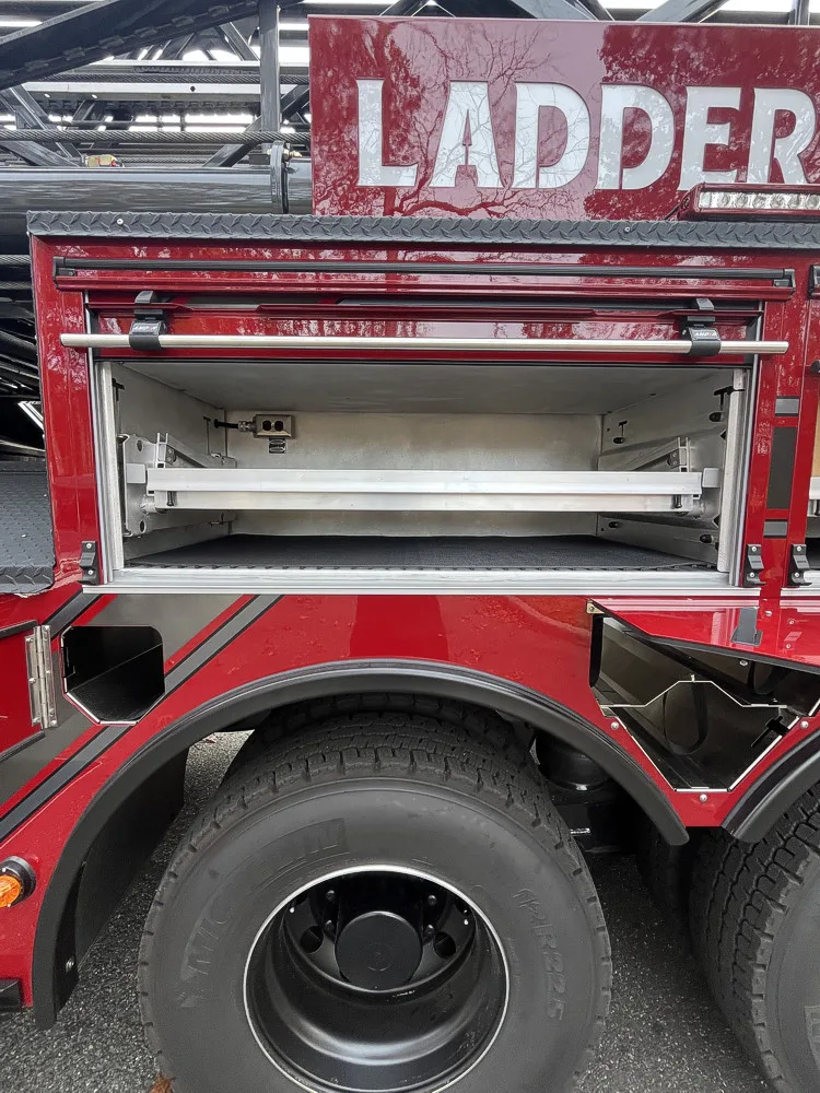 Pierce Enforcer Aerial exterior view, photo 14 of 36