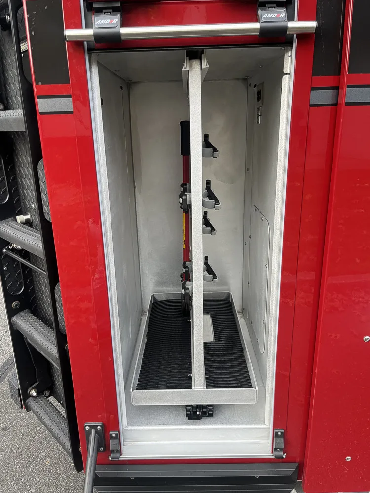 Pierce Enforcer Aerial exterior view, photo 21 of 36