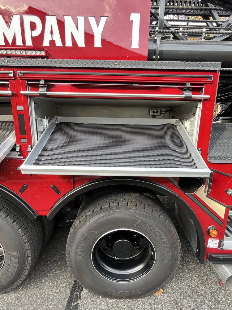 Pierce Enforcer Aerial exterior view, photo 28 of 36