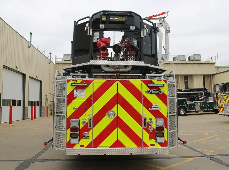 Pierce Velocity exterior view, photo 7 of 58