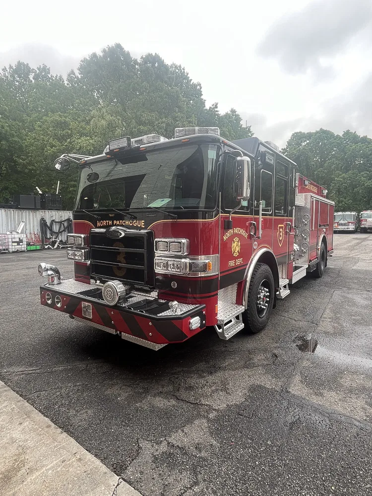 Pierce Enforcer Pumper exterior view, photo 15 of 43